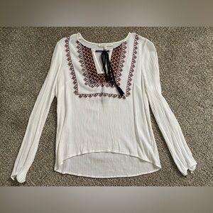 Daniel Rainn Embroidered White long sleeve tunic, viscose Size Small